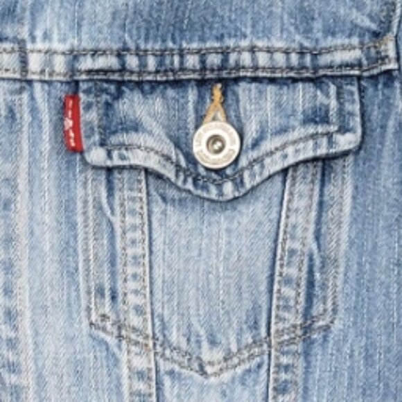 2010s Levi’s Light Wash Trucker Denim Jacket Size XSmall Classic Fit - Picture 6 of 11